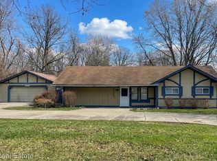21136 Randall St, Farmington Hills, MI 48336