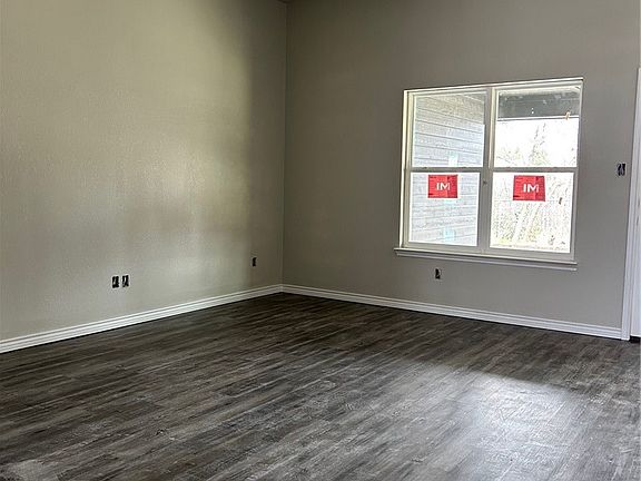 5th image of 216 W Ruby Rd