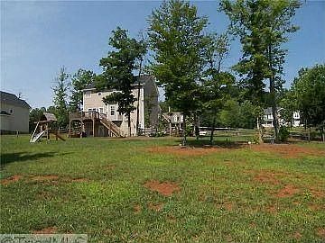 2nd image of 332 Longwood Dr