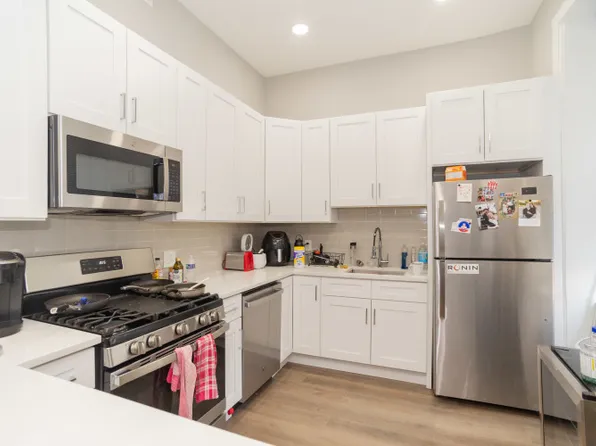 801 N Wabash Ave, Chicago, IL