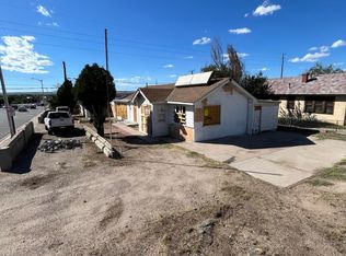 1317 Edith Blvd SE, Albuquerque, NM 87102