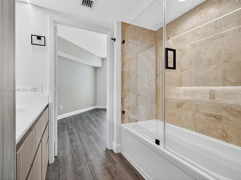 350 S Miami Ave #1705 — Photo 29