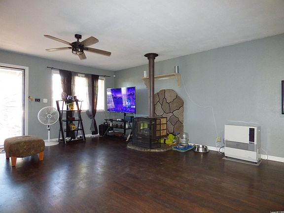 5th image of 710 Willow St #415