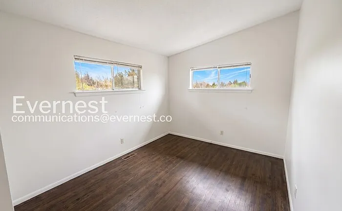 5230 Old Trl — Photo 11