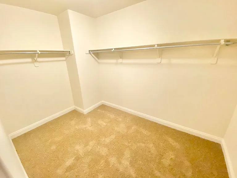 1750 Dark Wolf Ave — Photo 29
