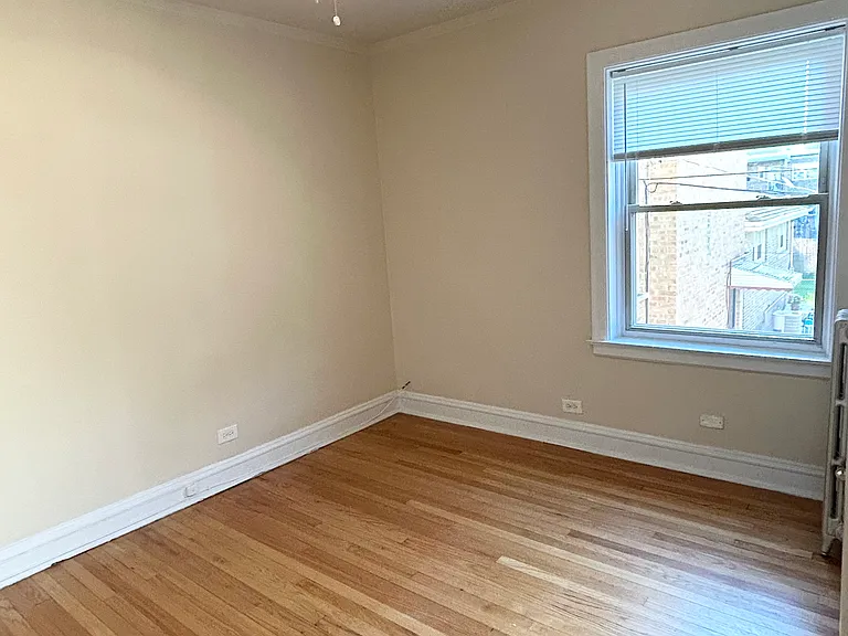 5236 N Rockwell St #1A — Photo 10