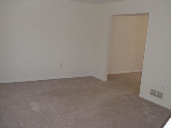 Living Room (view 2)