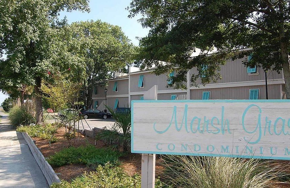 1st image of 1513 Ben Sawyer Blvd