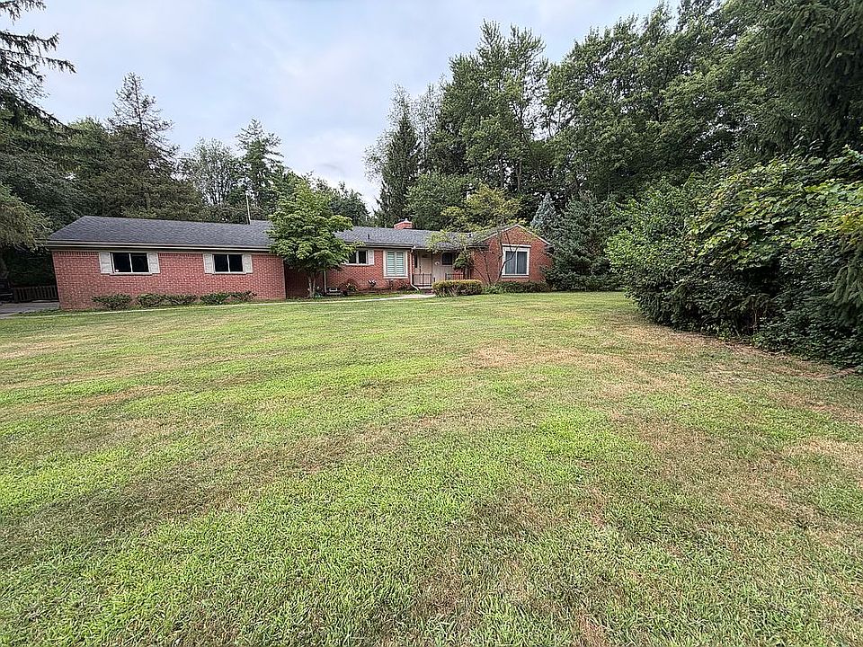 1st image of 3520 Rayburn Rd