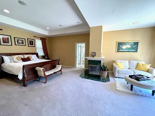 811 Fox Glen Pl — Photo 25