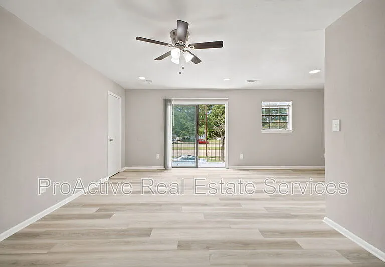 1462 Gabriel Dr #64 — Photo 5