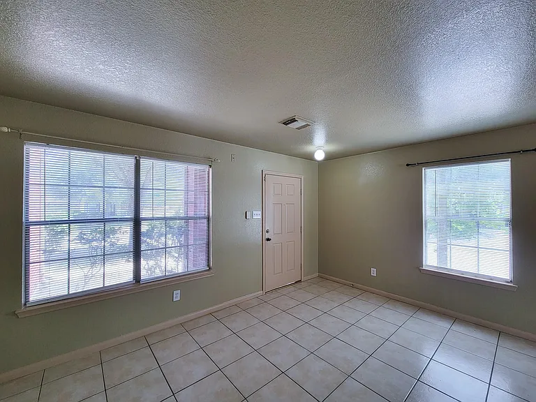 21807 Aspen Mist Ln — Photo 7