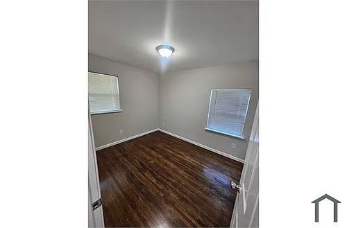 318 Crawford Rd Photo 1