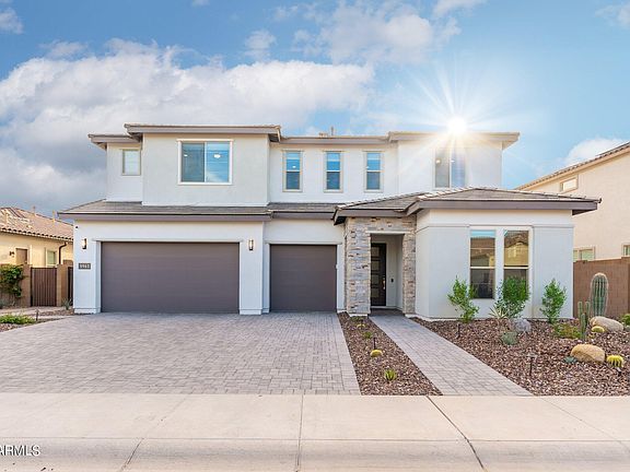 3rd image of 5963 E LOUISE Drive