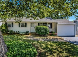 623 Hopping Rd, Belford, NJ 07718