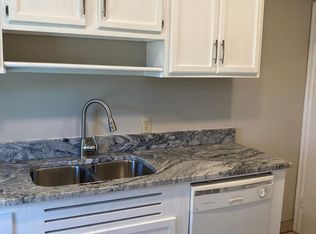 1612 Waltham Rd, Columbus, OH 43221