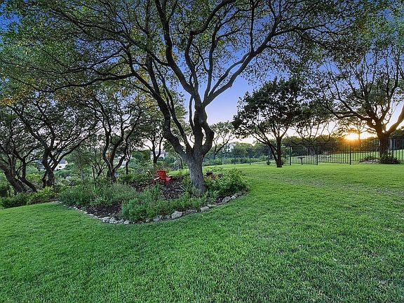 4th image of 7813 Aspen Highlands Dr