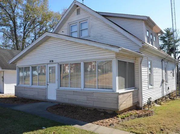 903 W 6th St, Jasper, IN 47546