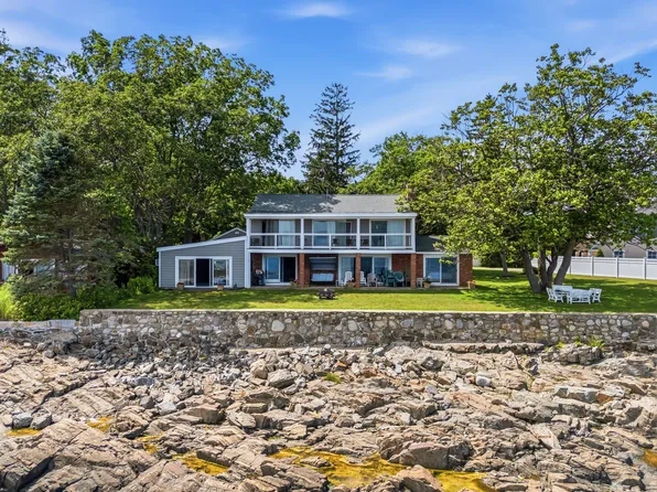 3 Barn Point Road, York, ME 03909