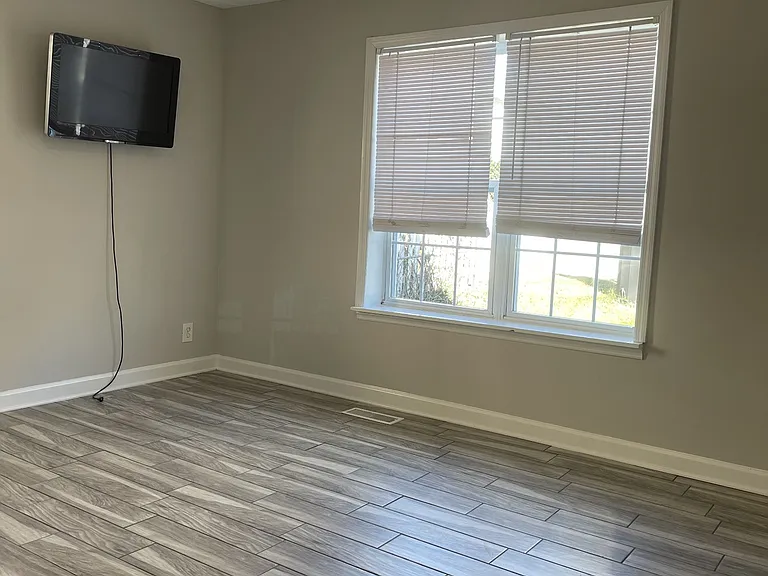 6209 Louisiana Ave — Photo 12