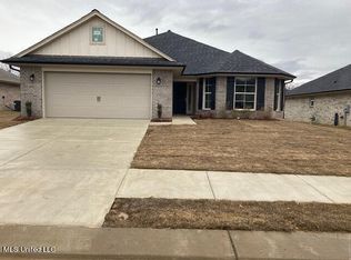 2559 Rutherford Dr, Southaven, MS 38672