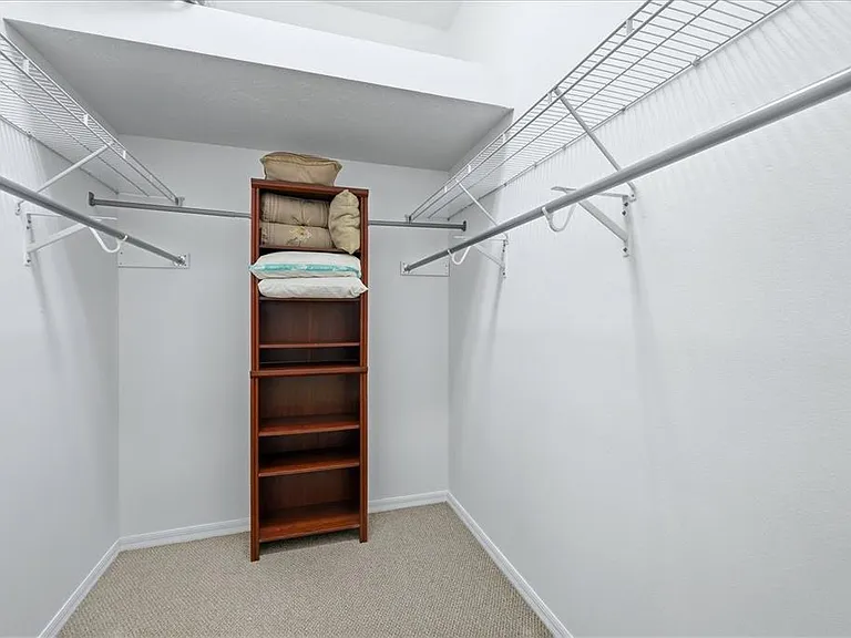 7630 Whitebridge Gln — Photo 16