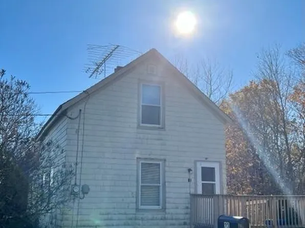 23 Seaport Avenue, Stockton Springs, ME 04981