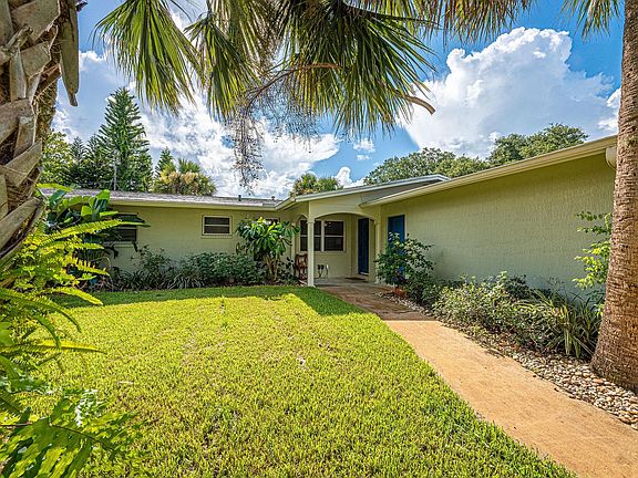 2nd image of 3668 Alan Dr