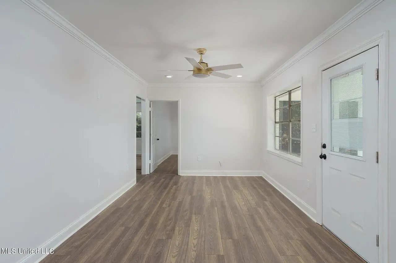 2432 Monroe Road — Photo 3