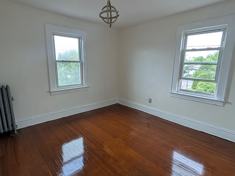 448 Ainsworth St — Photo 13