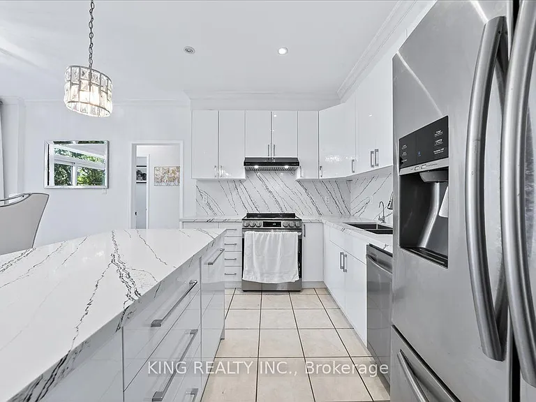 76 Blackburn Dr — Photo 10