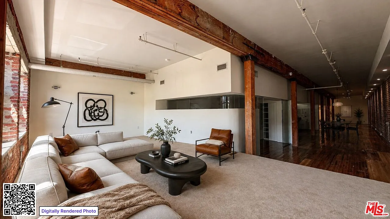 2 bed, 2.0 bath, 2420 sqft, $6,100 — Photo 1