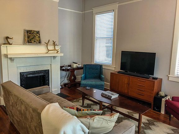 5th image of 214 W Park Ave #C