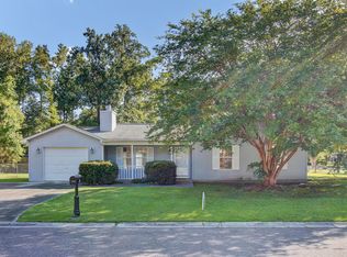 92 Four Iron Ct, Summerville, SC 29483