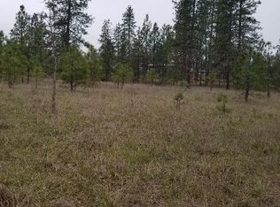 12605 Agate Rd, Eagle Point, OR 97524