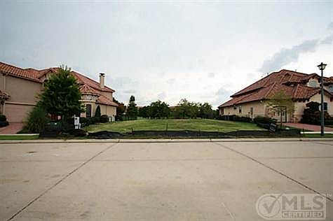 1st image of 2127 Hogan Dr