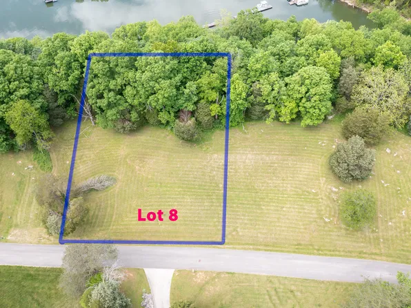 8 Cedar Pointe Dr, Somerset, KY 42501