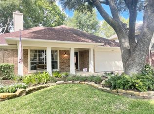 8910 Driftstone Dr, Spring, TX 77379