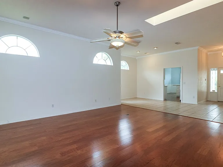 6202 NW 36th Dr — Photo 20