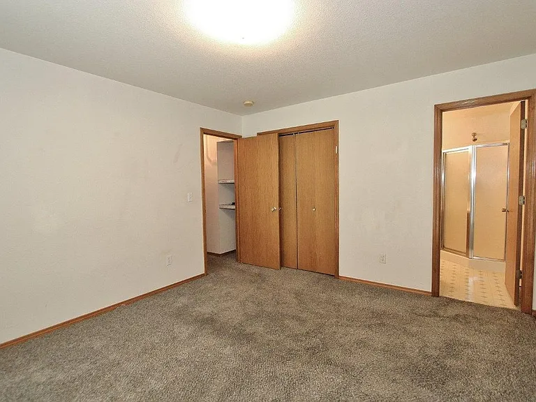 2523 E Spruce St #B — Photo 11