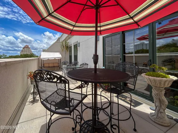 1661 Riverside Ave APT 410, Jacksonville, FL 32205