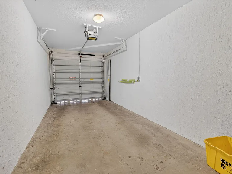 1418 W Wickham Cir #B — Photo 24