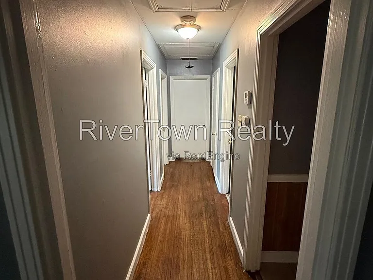 1922 Saint Elmo Ave — Photo 4