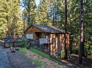 25237 Blue Jay Ln, Willits, CA 95490