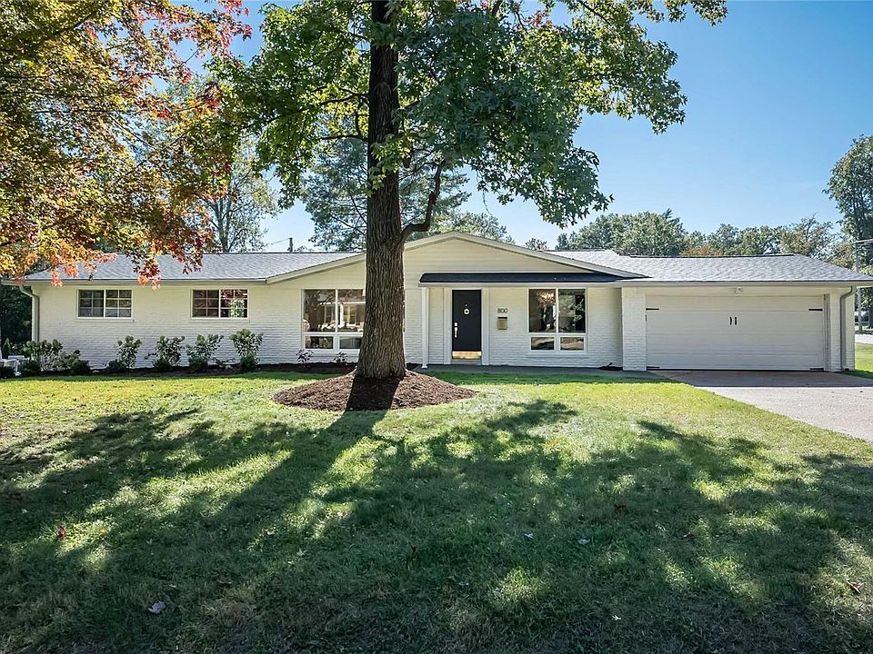1st image of 800 Garland Pl