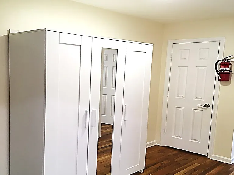 688 Summit Ave #A — Photo 10