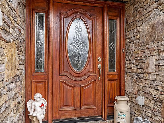 5th image of 18 Norwood Pl