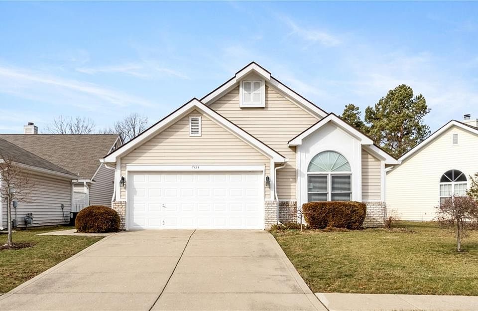 1st image of 7434 Brackenwood Cir