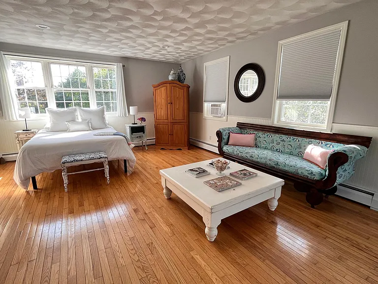4 Meadow Ridge Rd — Photo 2