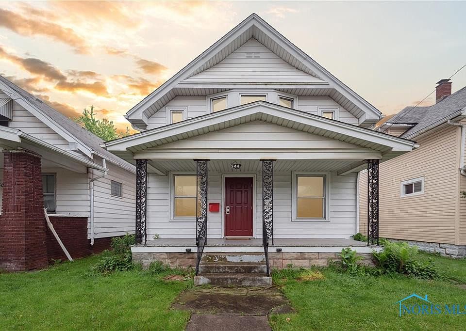 1st image of 544 E Park St